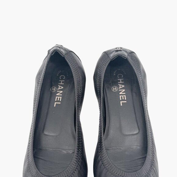 Chanel Cap Toe CC Ballet Flat Size 39 US 8-8.5 Black Pointed Toe Elastic Leather - Picture 4 of 15